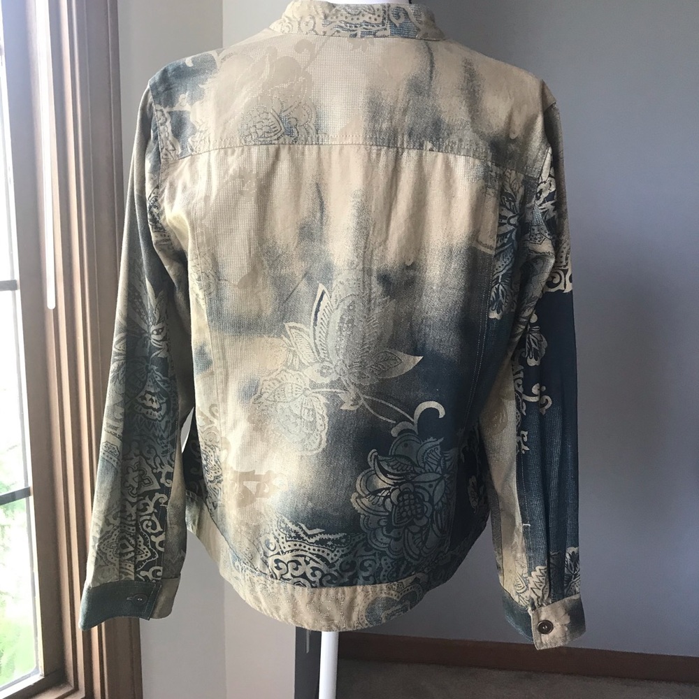 Tan/Teal Lightweight Jacket w/Beaded Details - Picture 4 of 7